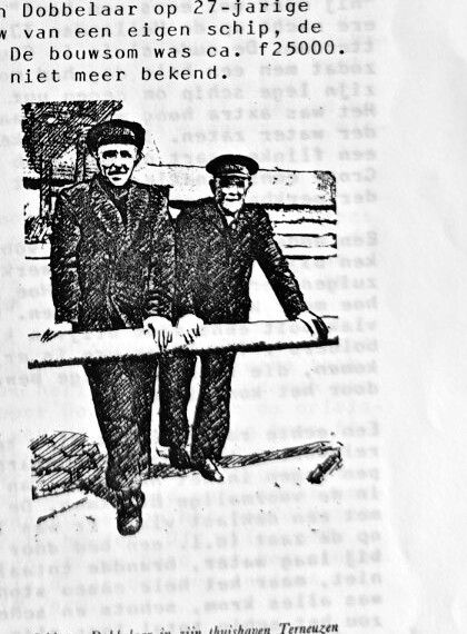 Abraham Dobbelaar met rechts zijn vader, in de thuishaven Terneuzen rond 1950
